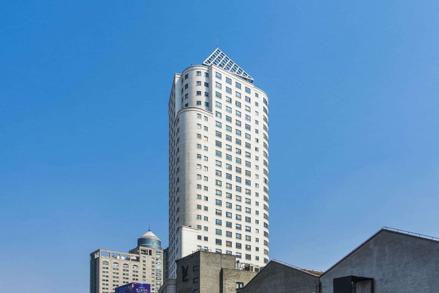 谷泰滨江大厦